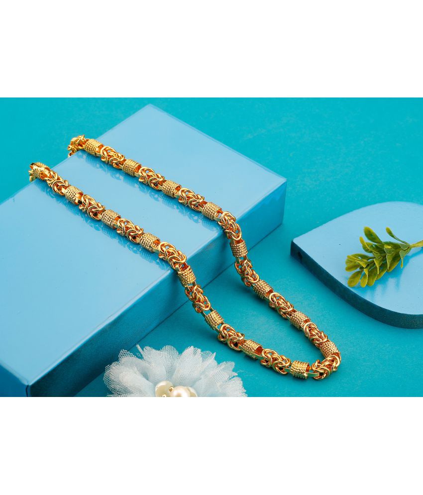     			Happy Stoning Gold Plated Designer Chain Perfect Gift for him on valentines day!