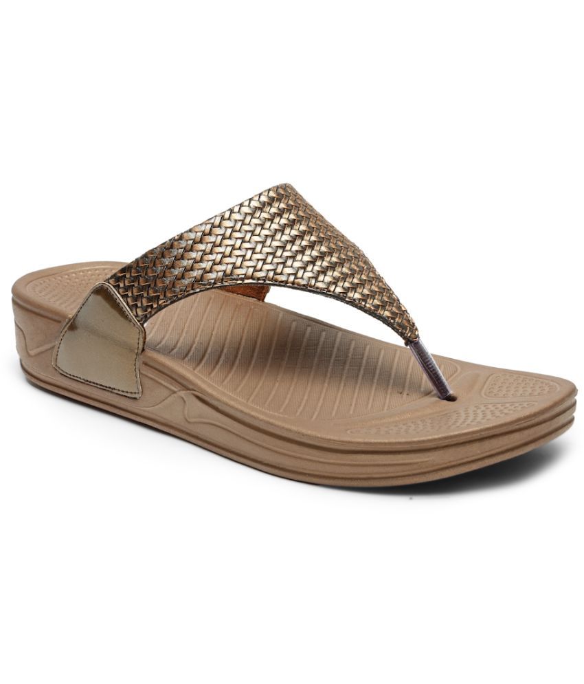 Da Naturo Italy Brown Slippers Price in 