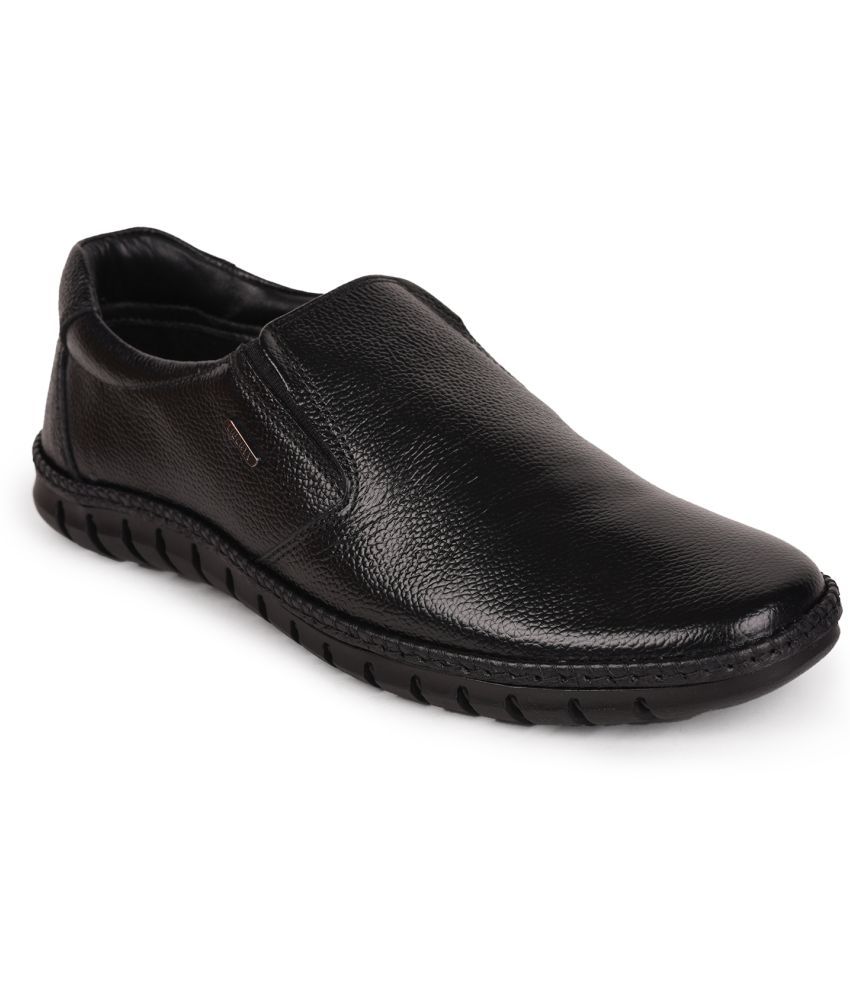     			Liberty Outdoor Black Casual Shoes