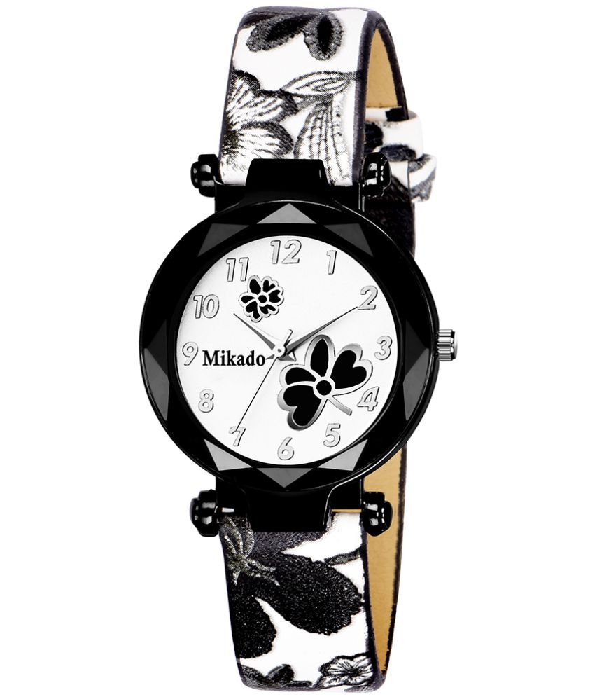     			Mikado Leather Round Womens Watch