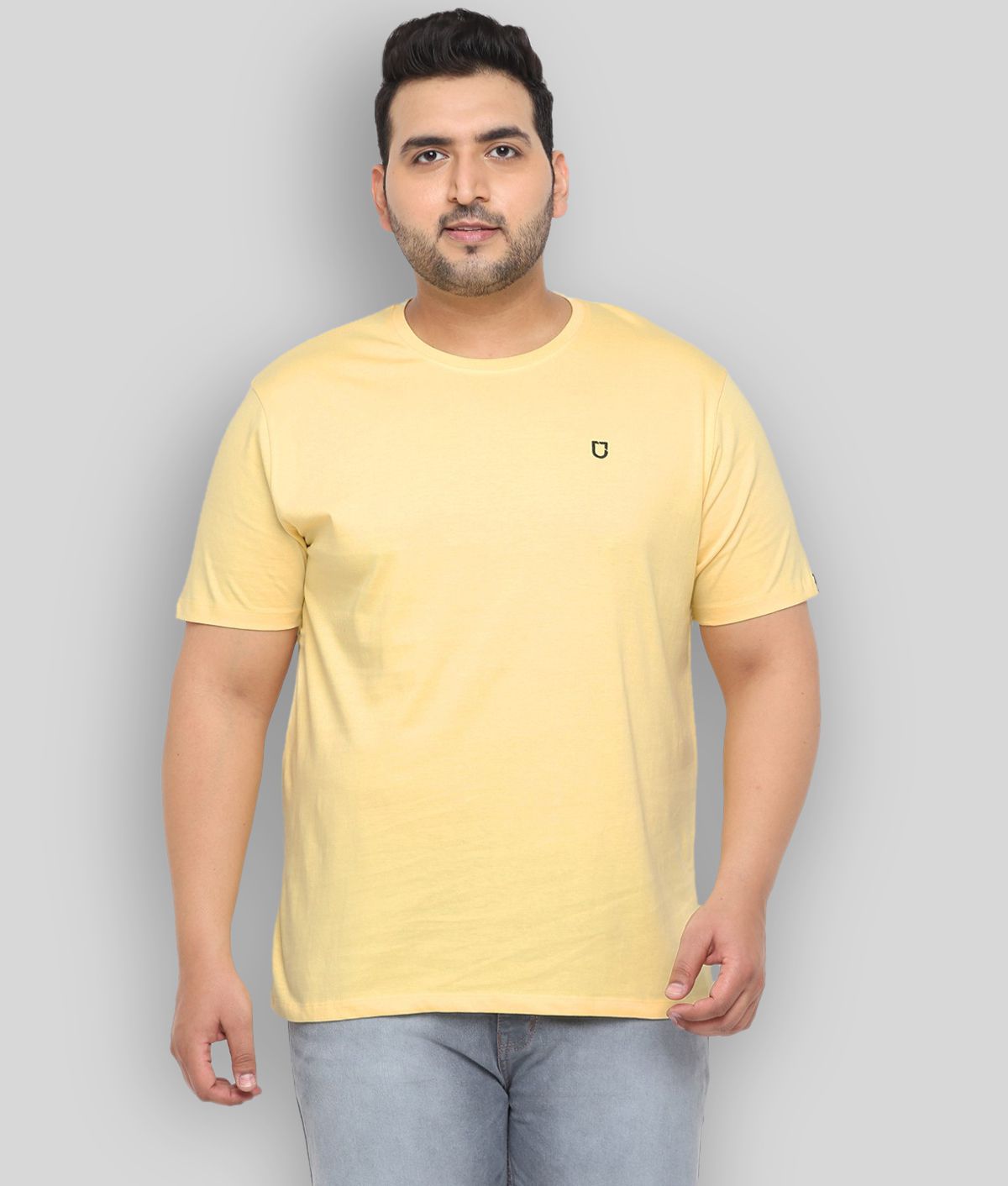     			Urbano Plus - Yellow Cotton Regular Fit Men's T-Shirt ( Pack of 1 )