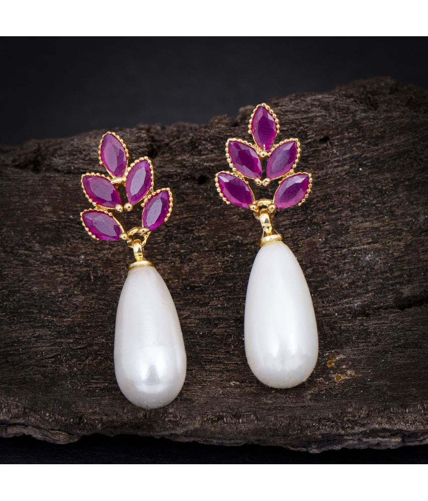     			Sukkhi Delightful Gold Plated Drop Earring For Women