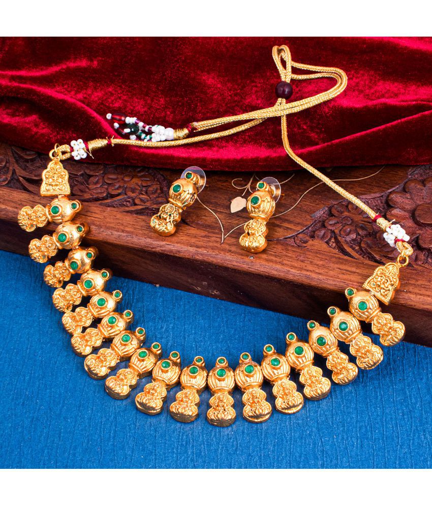     			Sukkhi Zinc Golden Traditional Necklaces Set Collar
