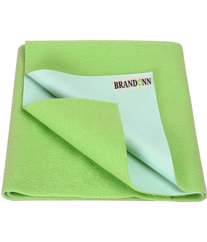 Brandonn Green Laminated Waterproof Sheet ( 70 cm × 50 cm - 1 pcs )