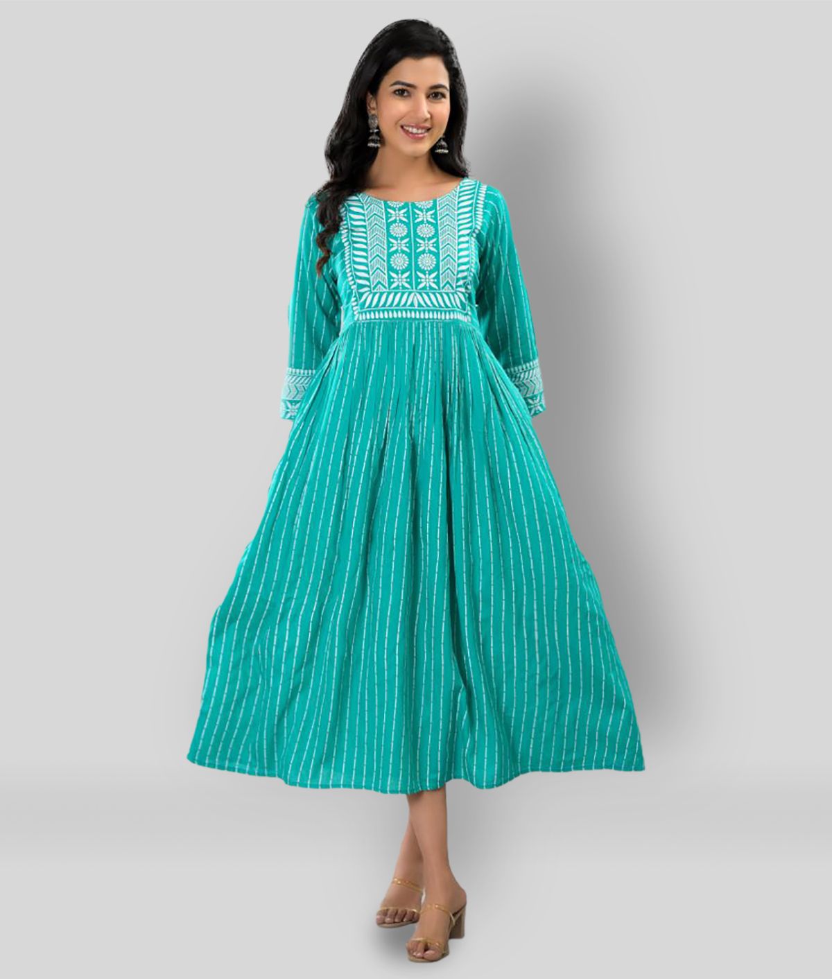 Pannkh  Black Rayon Womens Straight Kurti  Pack of 1   Buy Pannkh   Black Rayon Womens Straight Kurti  Pack of 1  Online at Best Prices in  India on Snapdeal