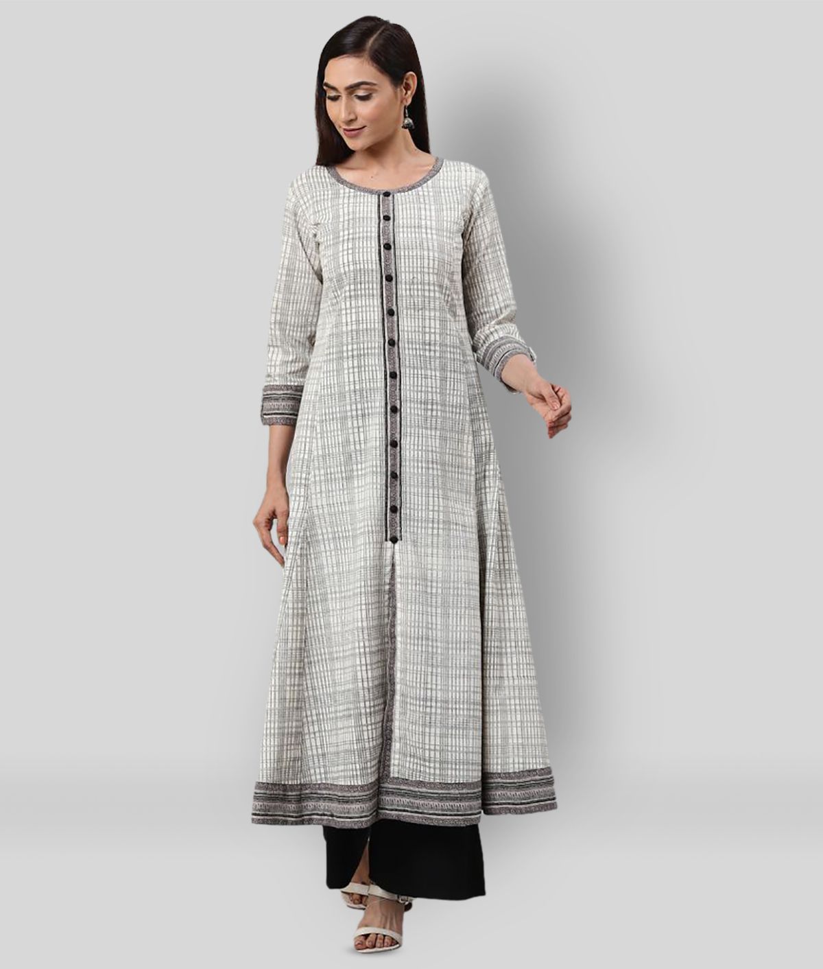     			Yash Gallery - Off White Cotton Women's Flared Kurti ( Pack of 1 )
