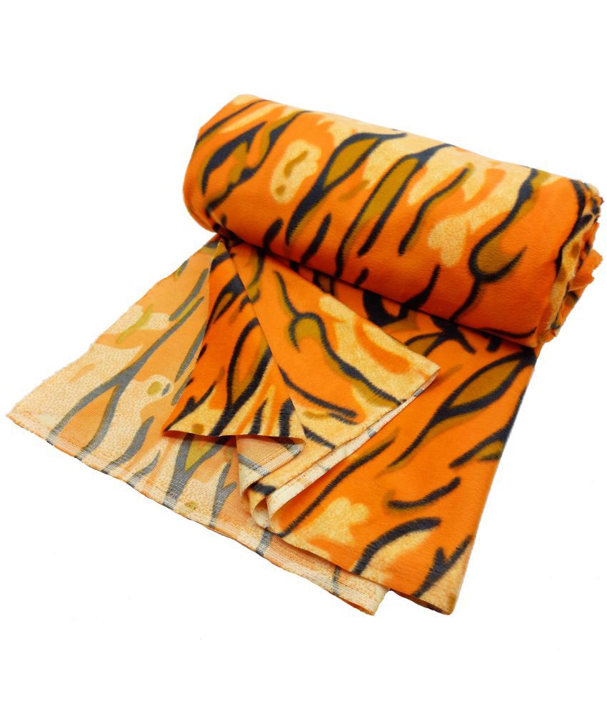     			Tiger Print (Shiv Shankar Ji Design) Velvet Felt Fleece Fabric - Size 38 x 62 inches- Used in Dresses, Cushions, Soft Toys Making, Art & Craft, Jackets, Purse etc