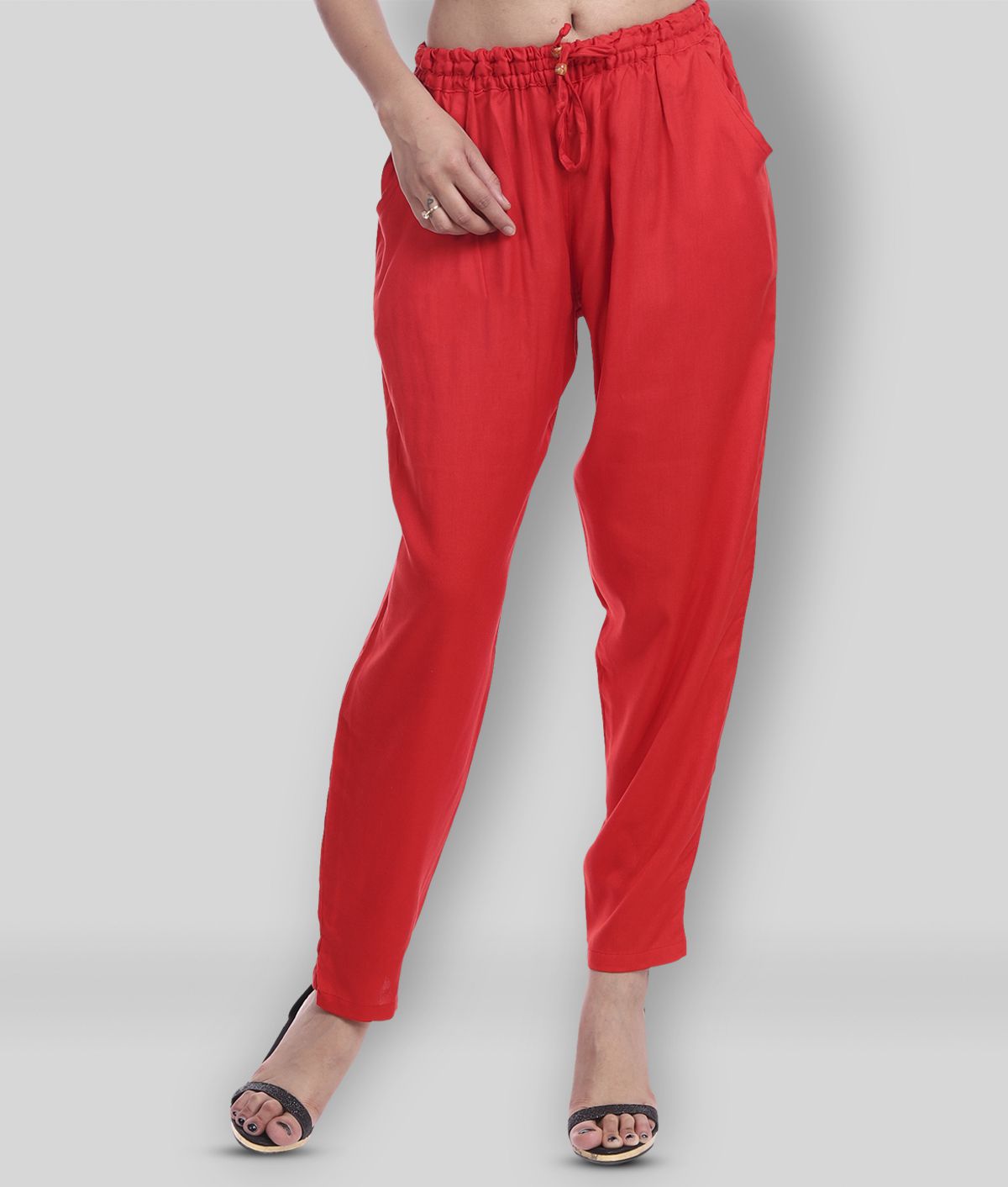     			Lee Moda - Red Rayon Straight Fit Women's Casual Pants  ( Pack of 1 )