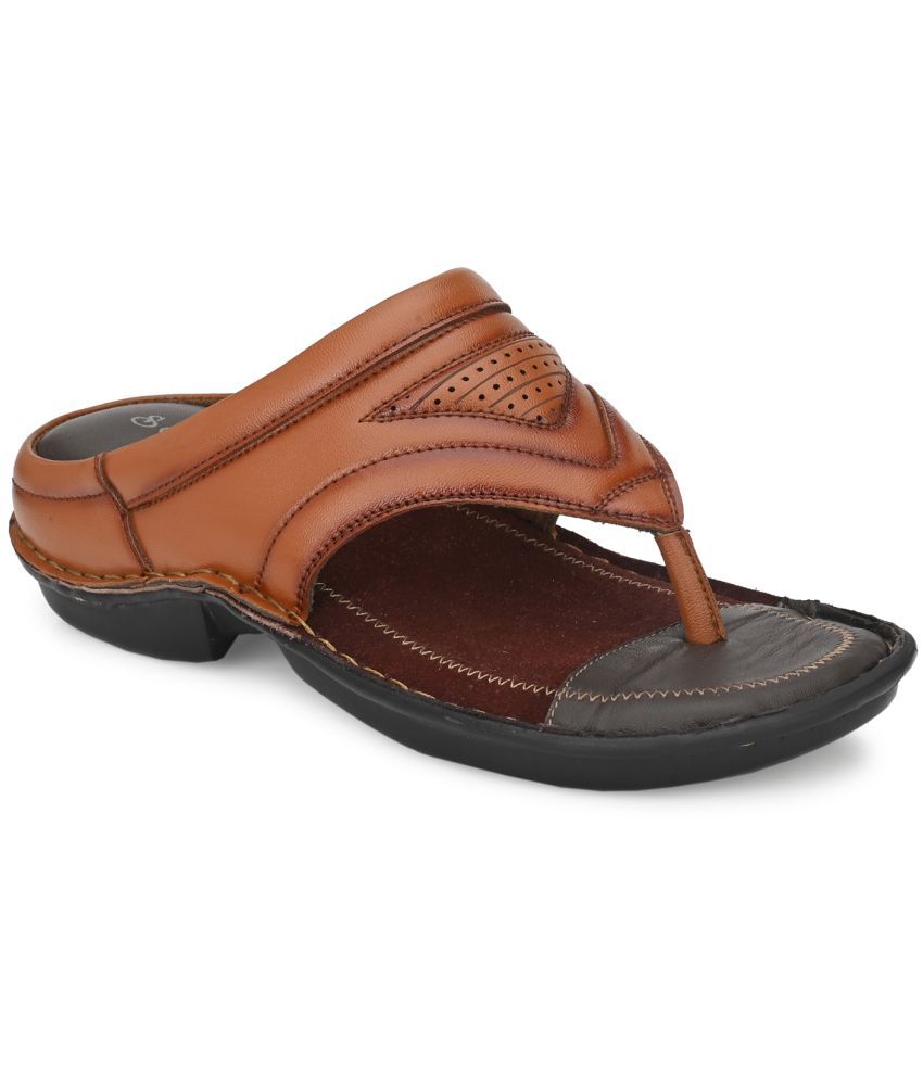     			softio - Tan Men's Sandals