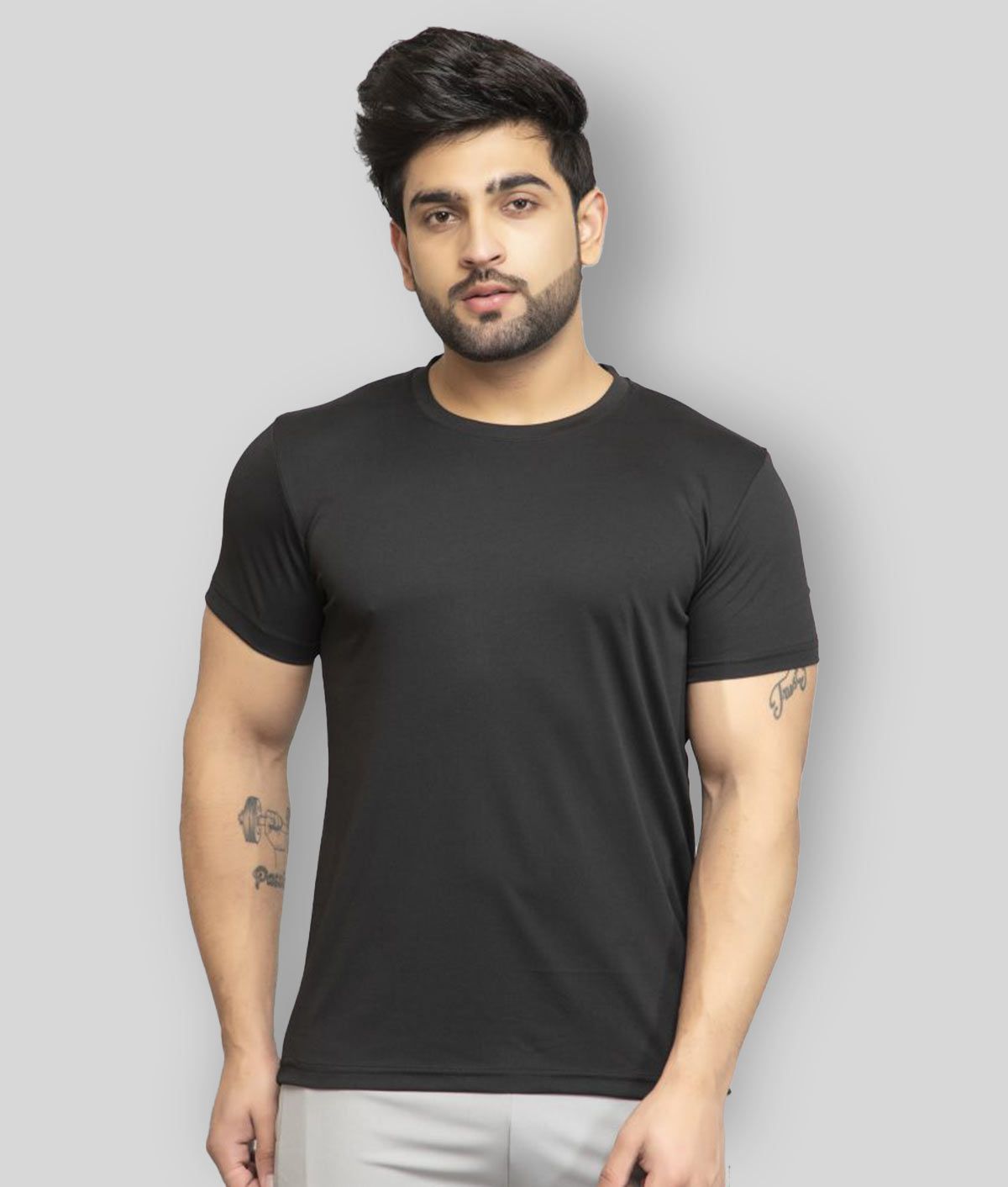 Devhim - Black Polyester Slim Fit Men's Sports T-Shirt ( Pack of 1 )