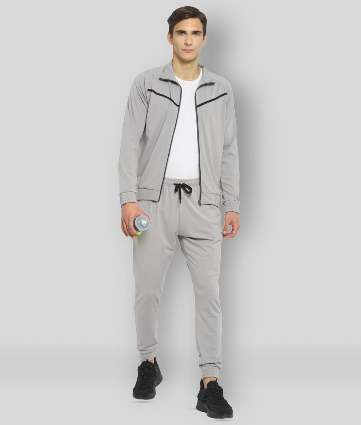     			YUUKI - Light Grey Polyester Regular Fit Solid Men's Sports Tracksuit ( Pack of 1 )