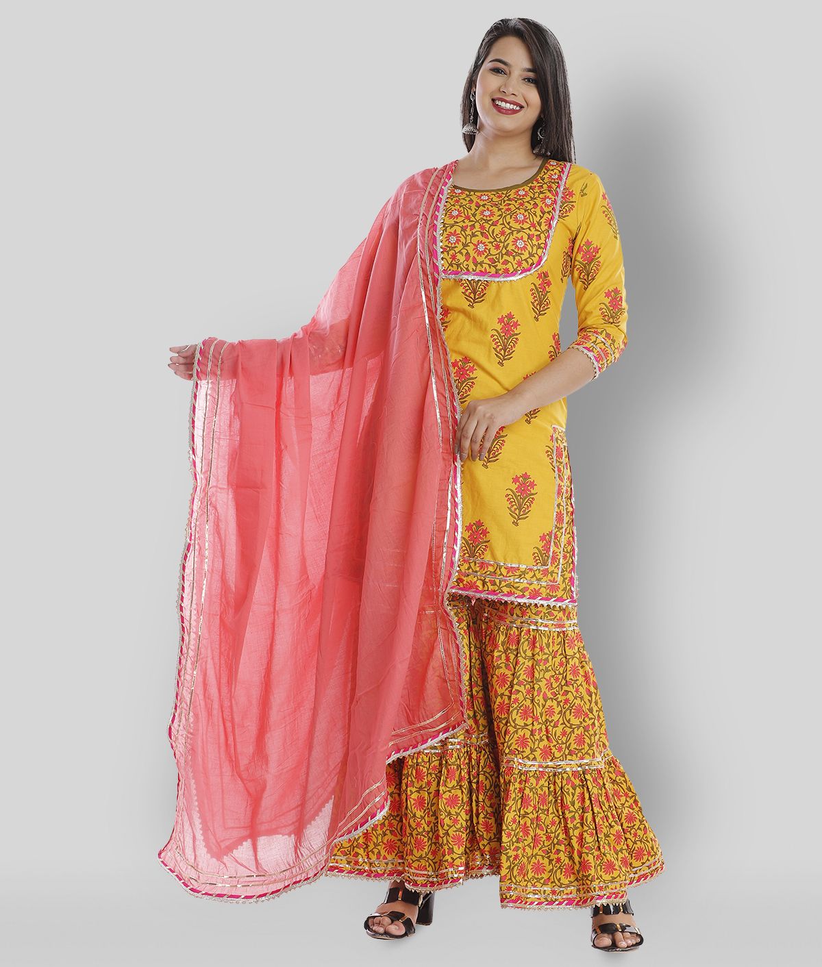     			JC4U - Yellow Straight Cotton Women's Stitched Salwar Suit ( Pack of 1 )