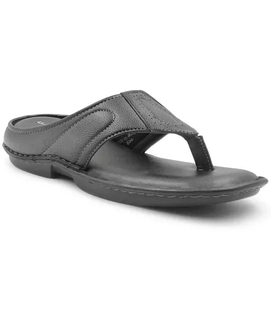 Footwear Online Shop for Men Women Kids Footwear at Low