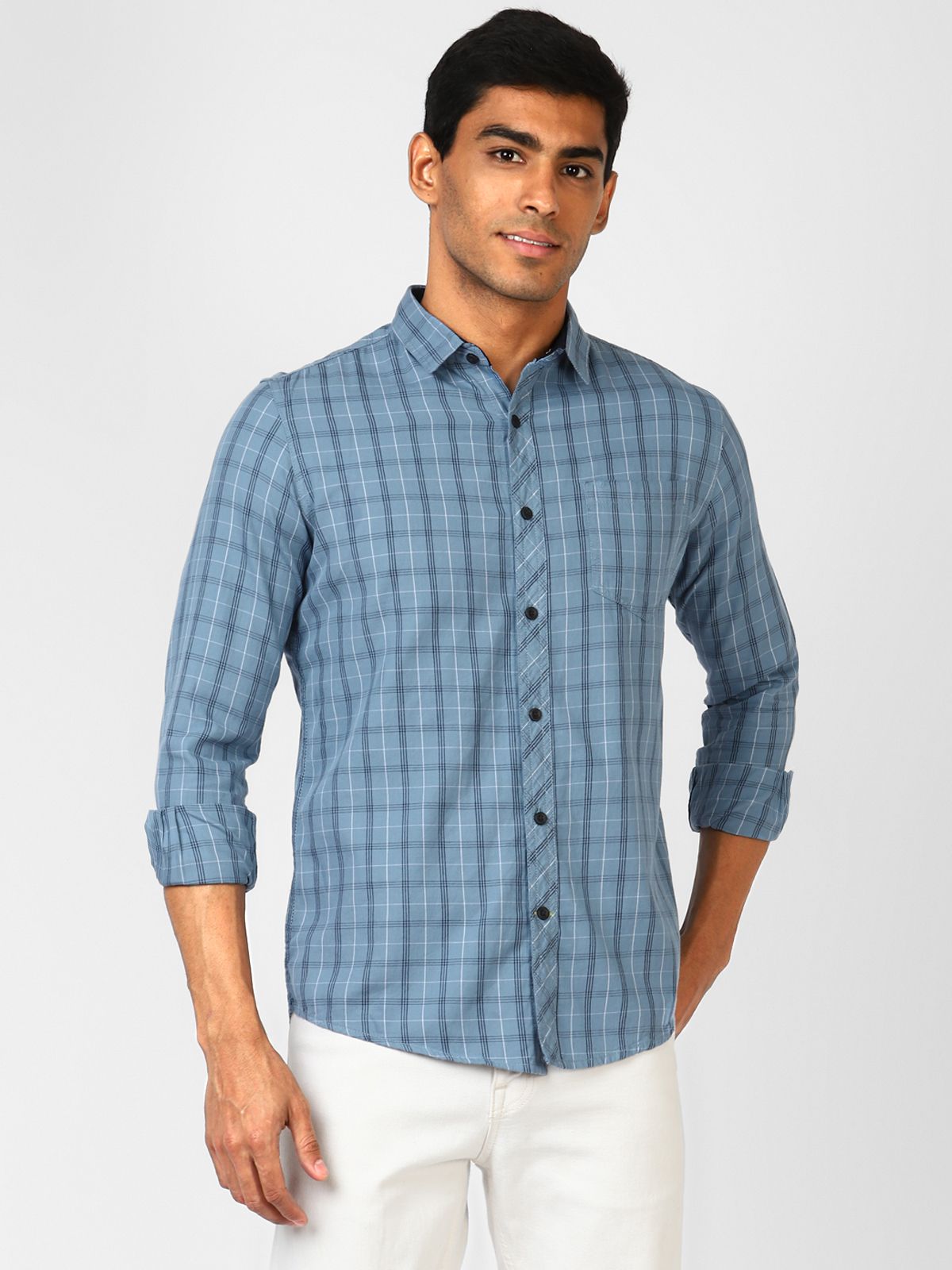 UrbanMark Men 100% Cotton Full Sleeves Regular Fit Check Casual Shirt-White & Blue