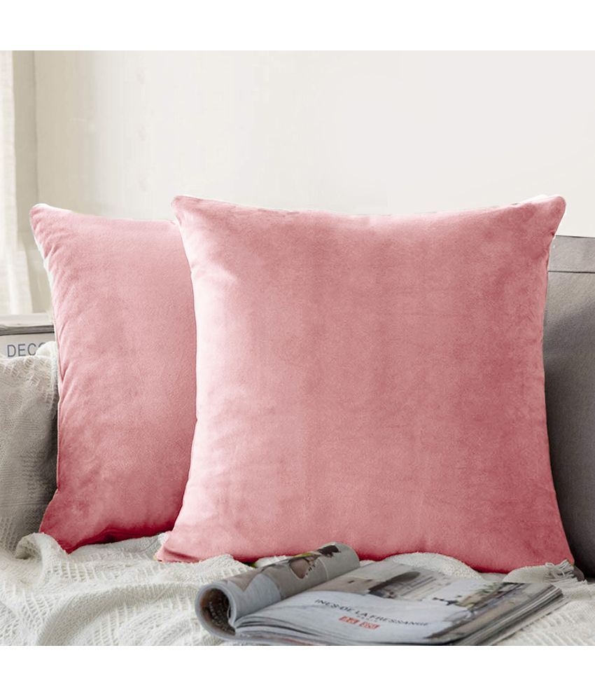     			SUGARCHIC - Pink Set of 2 Velvet Square Cushion Cover