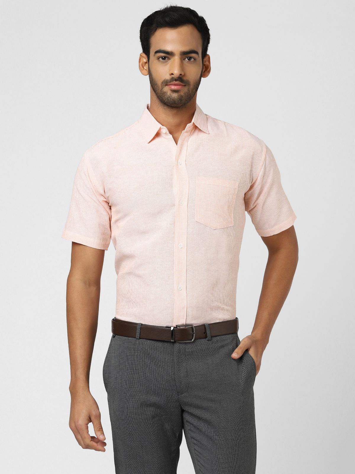     			DESHBANDHU DBK - Pink Cotton Regular Fit Men's Casual Shirt (Pack of 1 )
