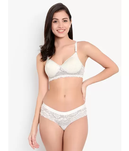 38B Size Bra Panty Sets: Buy 38B Size Bra Panty Sets for Women Online at Low  Prices - Snapdeal India