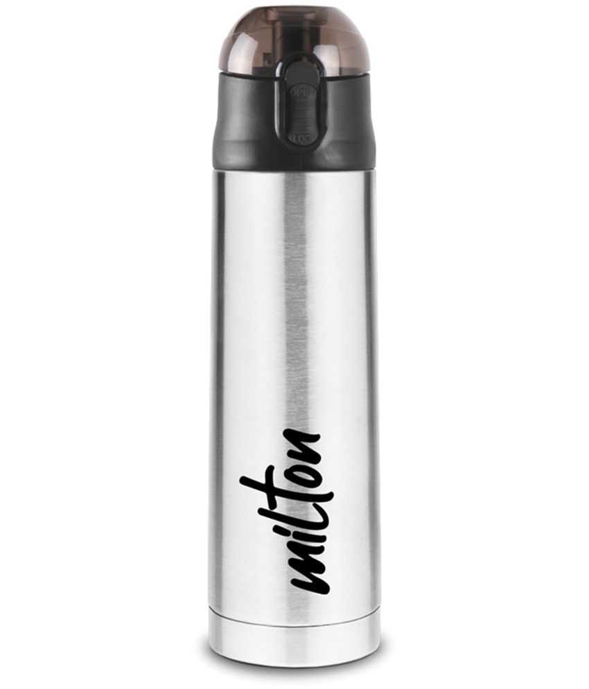     			Milton New Crown 900 Thermosteel Hot or Cold Water Bottle, 750 ml, Silver