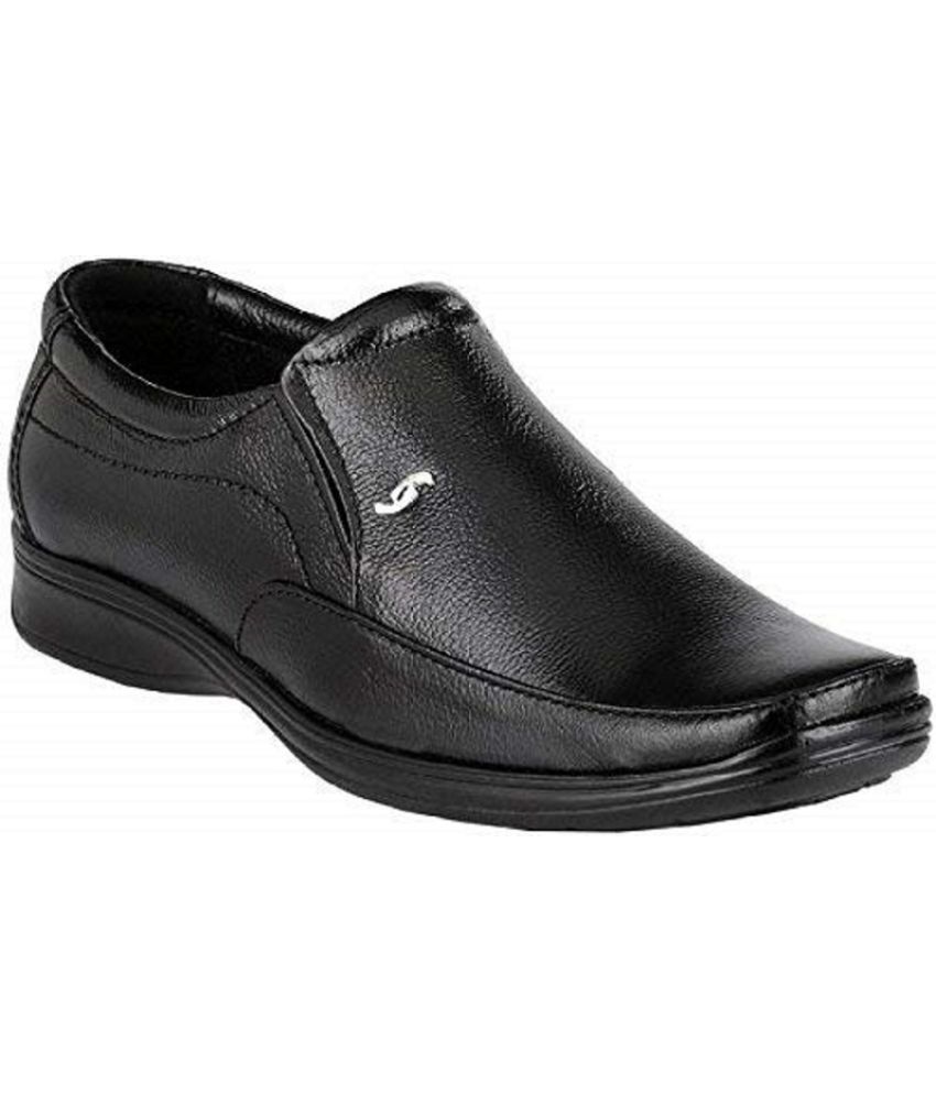    			Onbeat - Black Men's Slip On Formal Shoes