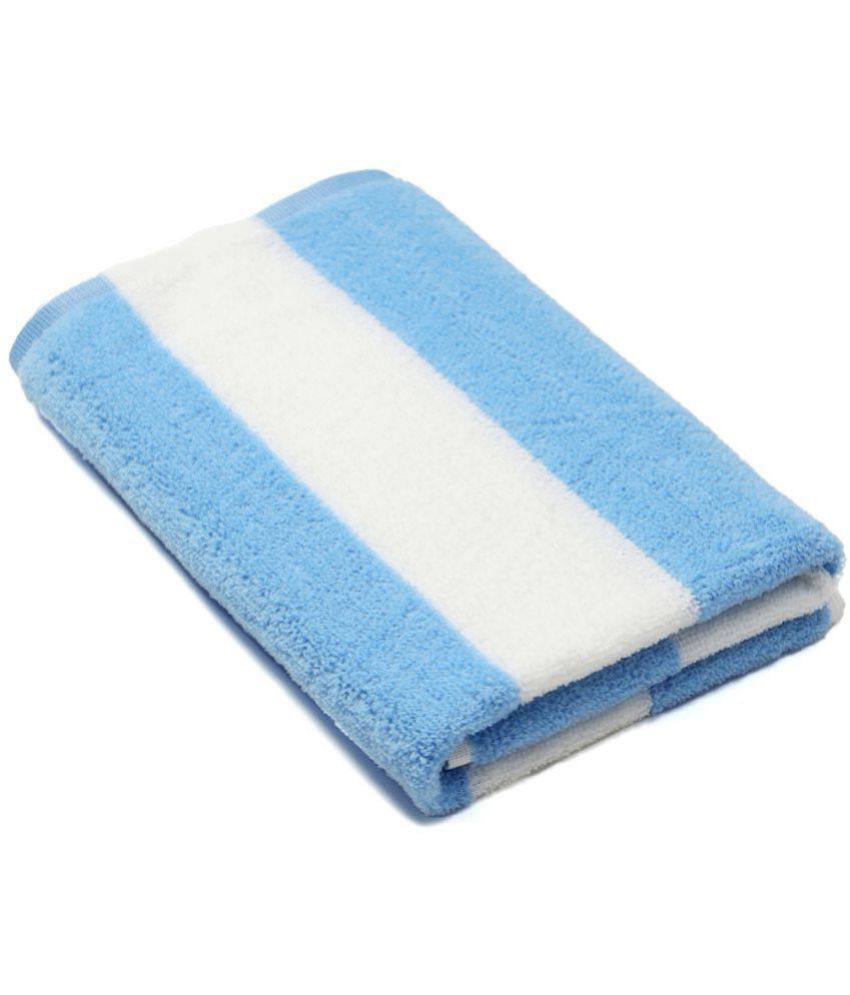     			URBAN MAGIC - Cotton Blue Colorblock Bath Towel ( 67x140 ) cm Below 300 -GSM ( Pack of 1 )