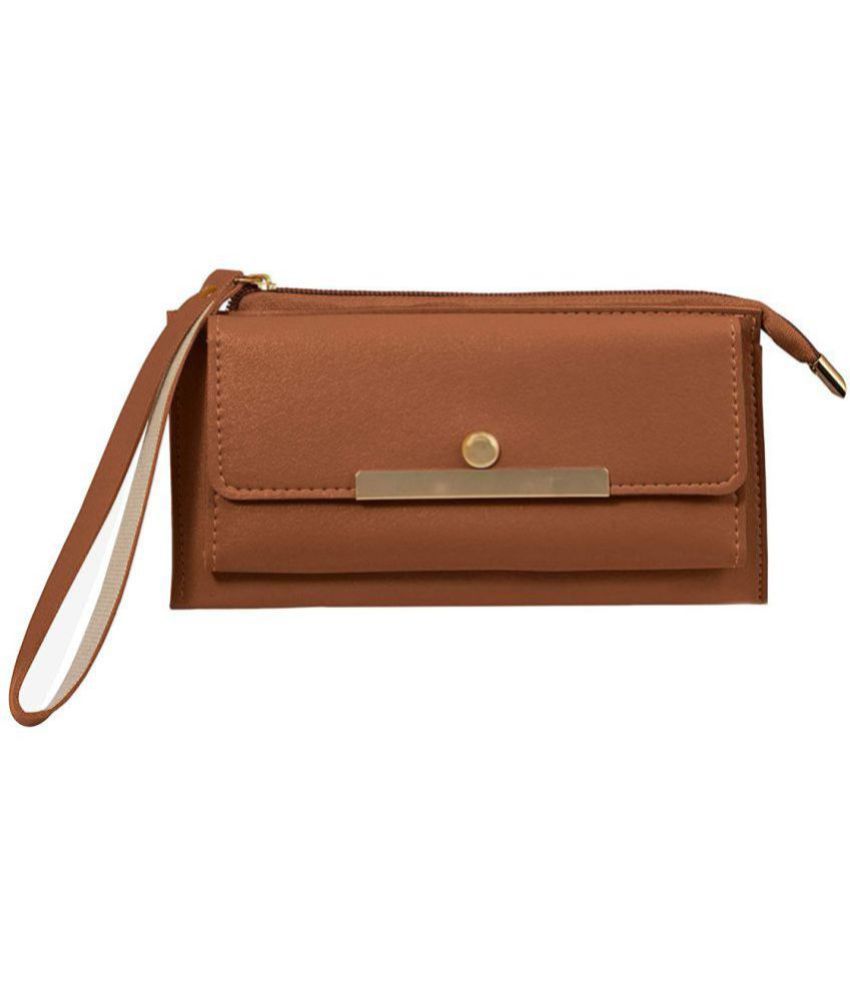     			TAP FASHION - Brown Faux Leather Wristlet