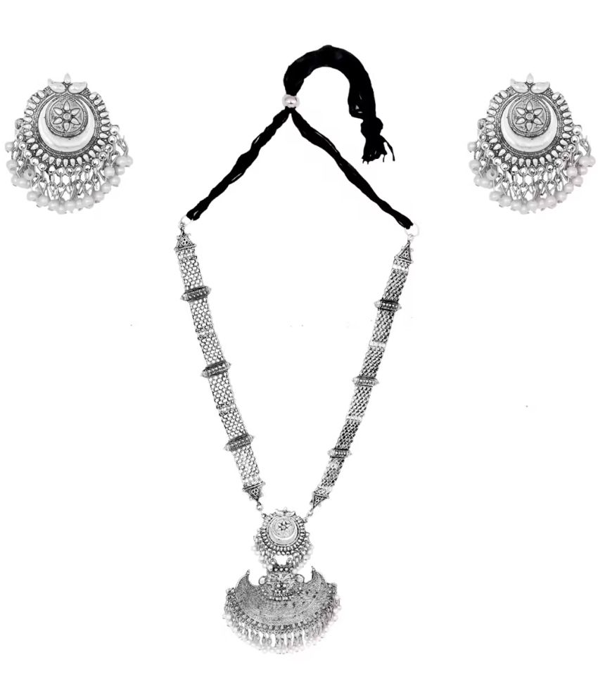     			PUJVI - Silver Alloy Necklace Set ( Pack of 1 )