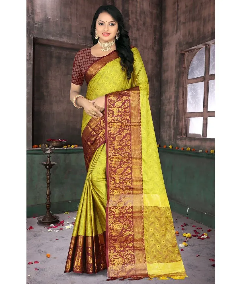 Printed Fancy Print Cotton Saree, Machine wash, 6 m (with blouse piece) at  Rs 1400 in Jetpur Navagadh