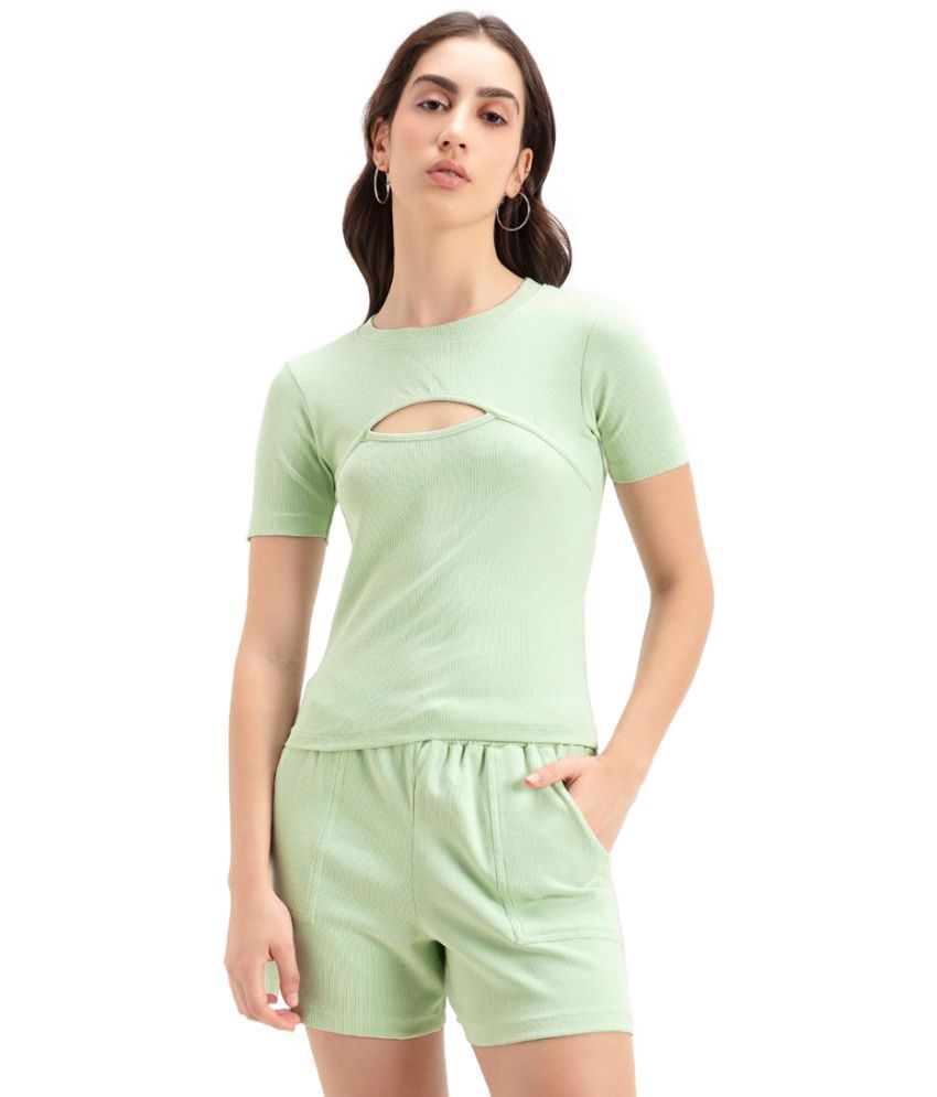     			Bewakoof - Green Cotton Blend Women's Regular Top ( Pack of 1 )