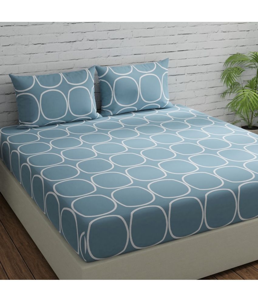     			Huesland - Blue Cotton Double Bedsheet with 2 Pillow Covers