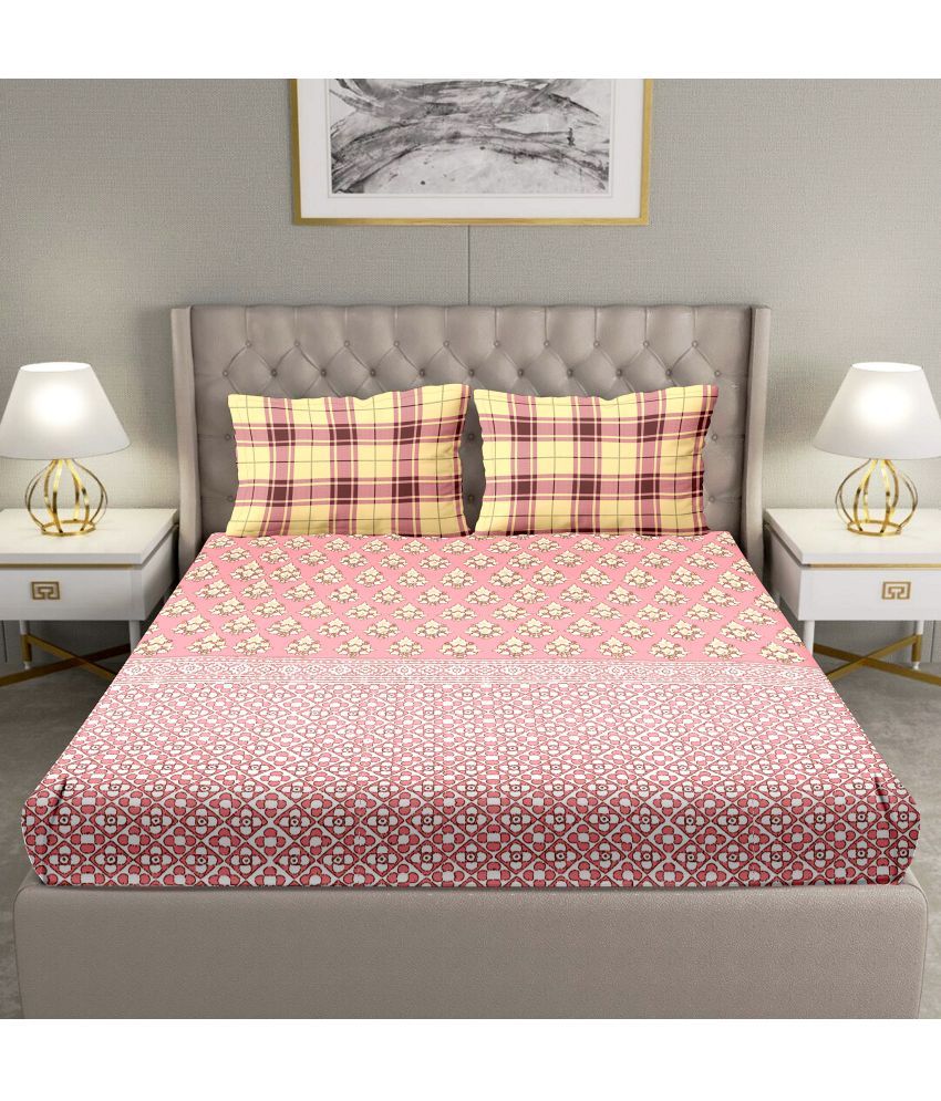     			Bella Casa - Pink Cotton Double Bedsheet with 2 Pillow Covers