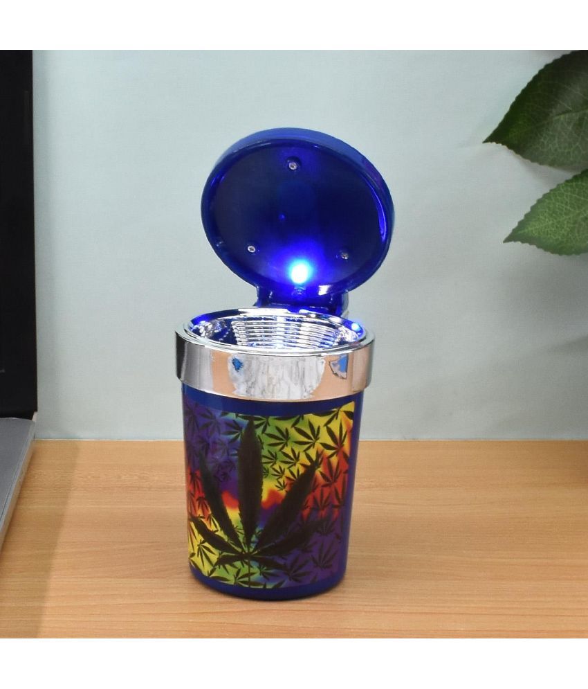     			Plastic Car Ashtray Bucket with Lid and LED for Smokers (9786)