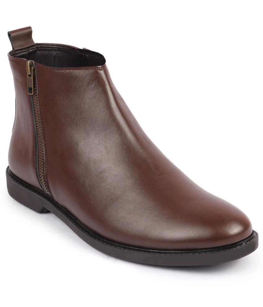     			Fausto - Brown Men's Casual Boots