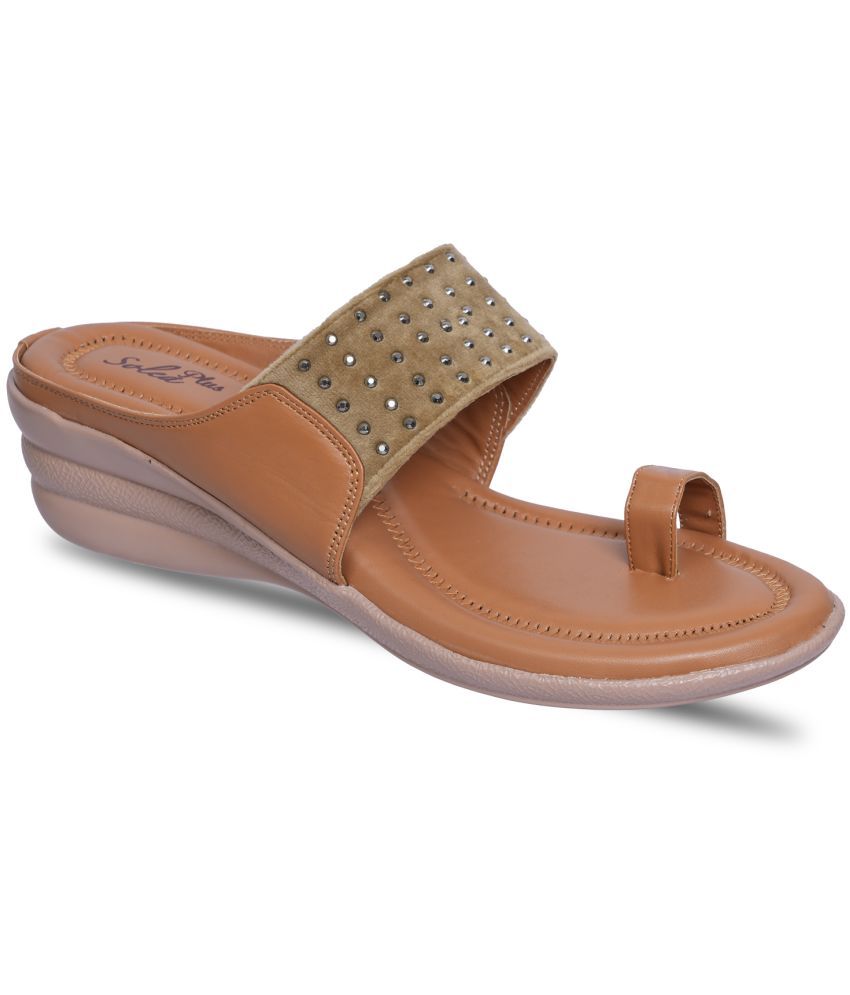     			Paragon Beige Floater Sandals