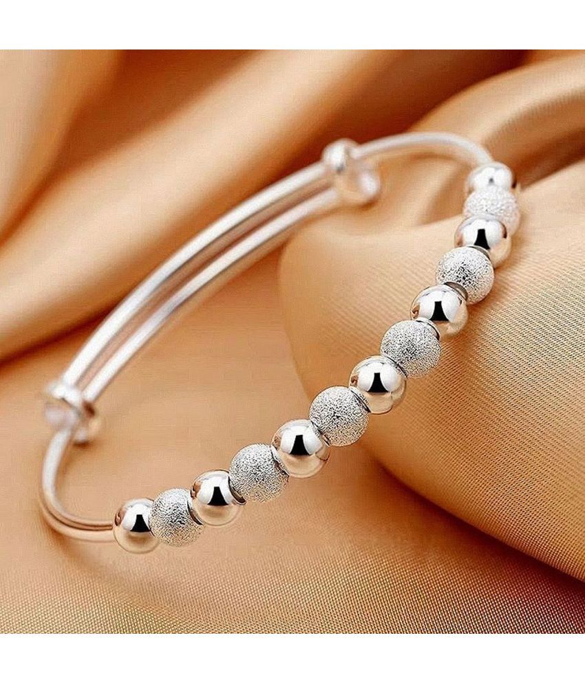     			FASHION FRILL Silver Bracelet ( Pack of 1 )