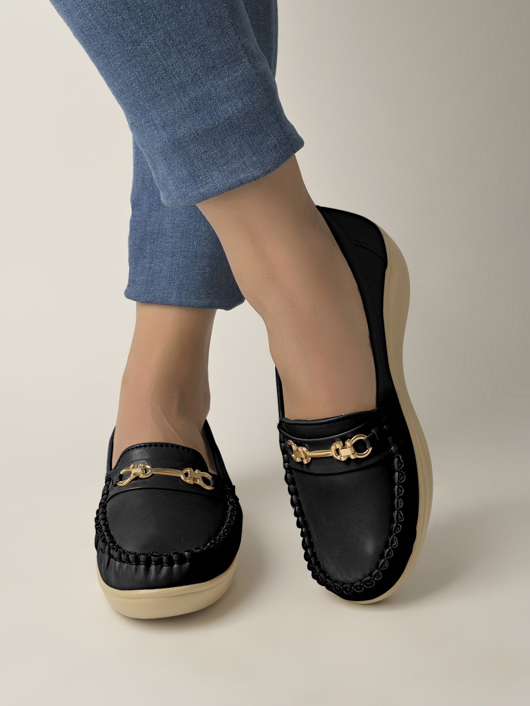     			Shoetopia - Black Women's Loafers