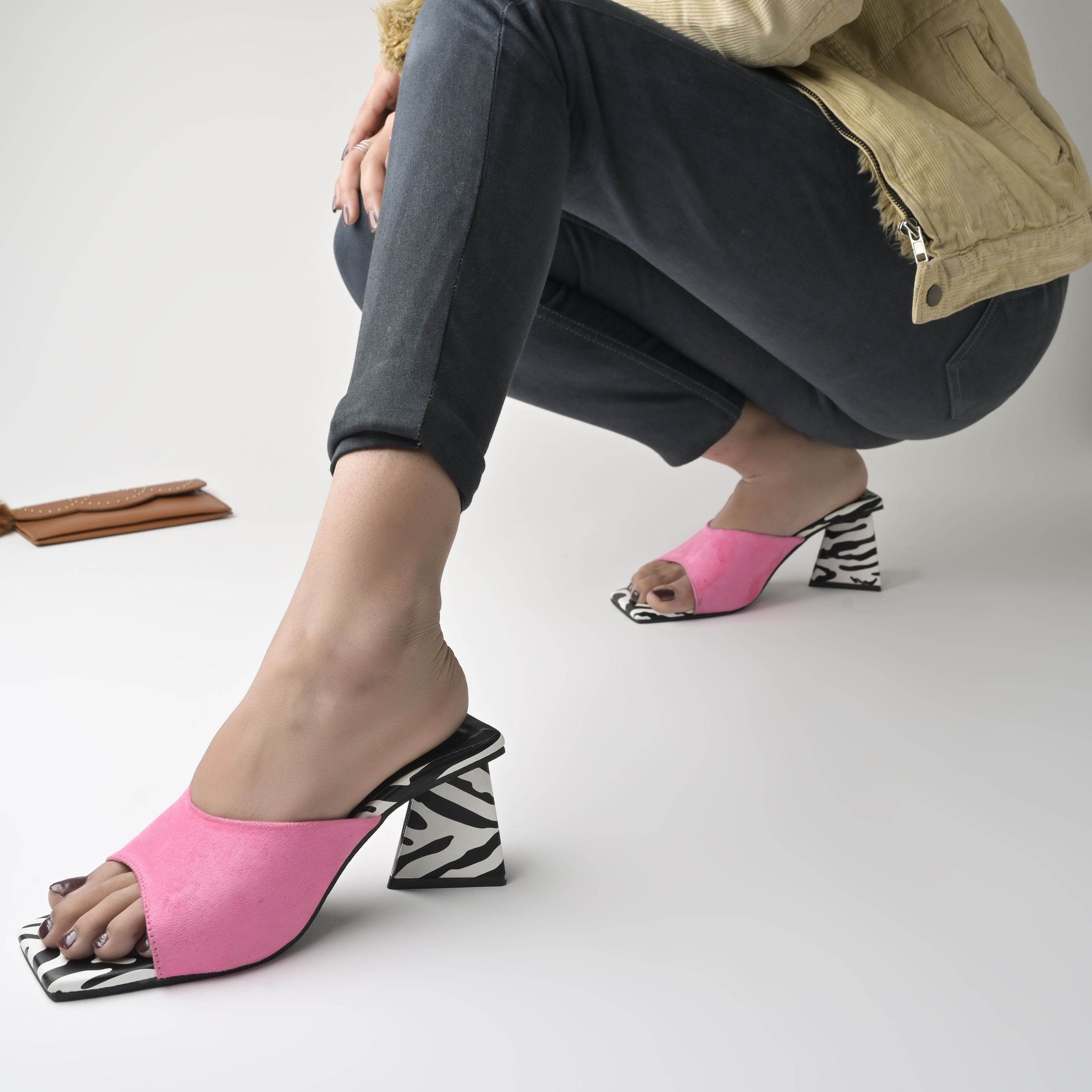     			Shoetopia - Pink Women's Slip On Heels