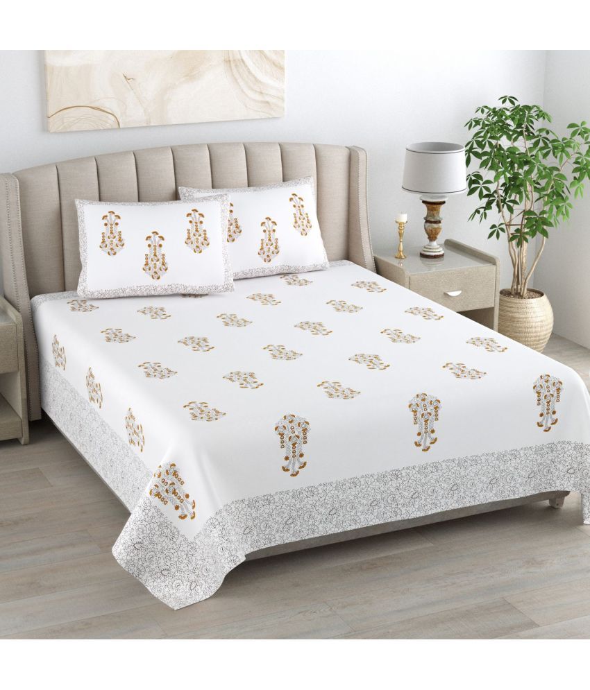     			Uniqchoice Cotton Floral King Size Bedsheet With 2 Pillow Covers - Brown