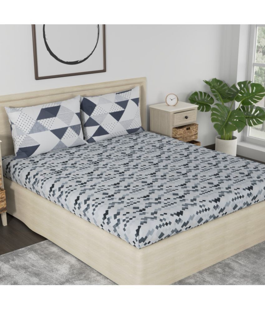     			Huesland Cotton Abstract King Size Bedsheet With 2 Pillow Covers - Grey