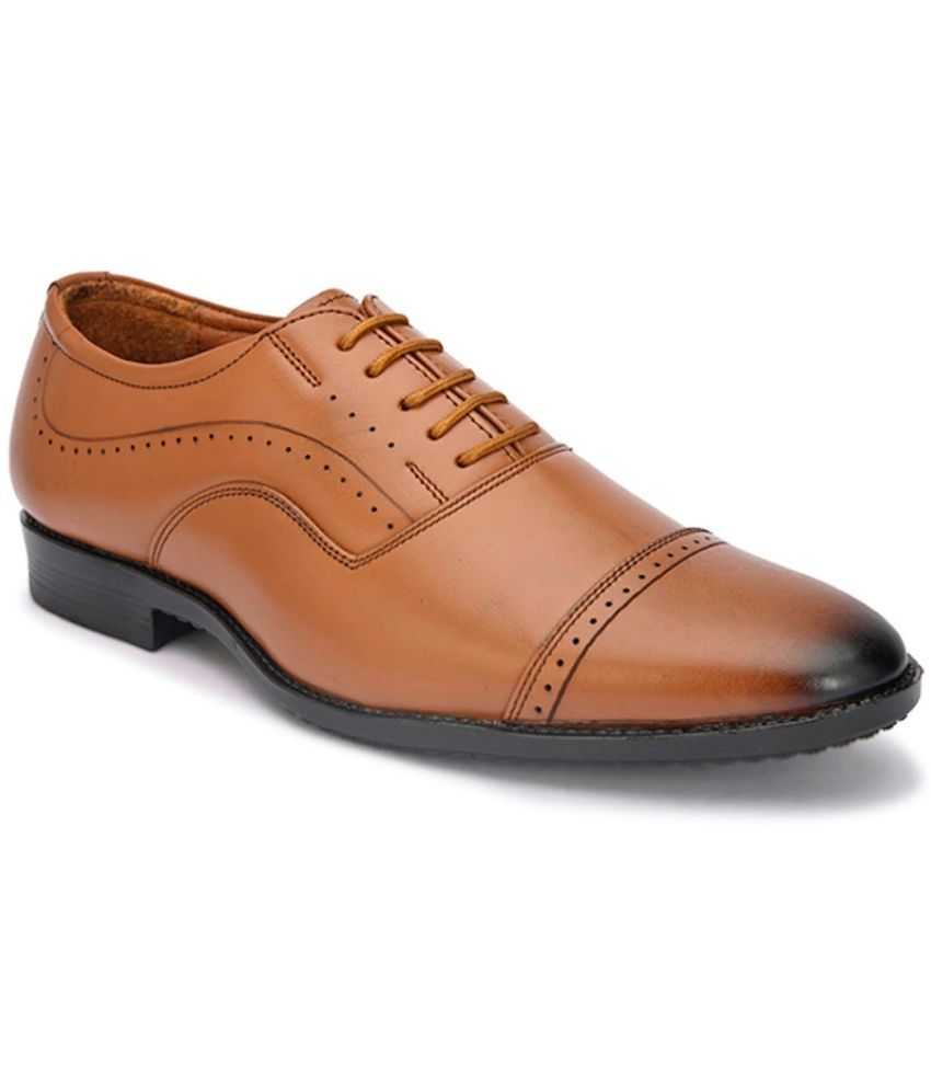     			Fashion Victim - Brown Men's Brogue Formal Shoes