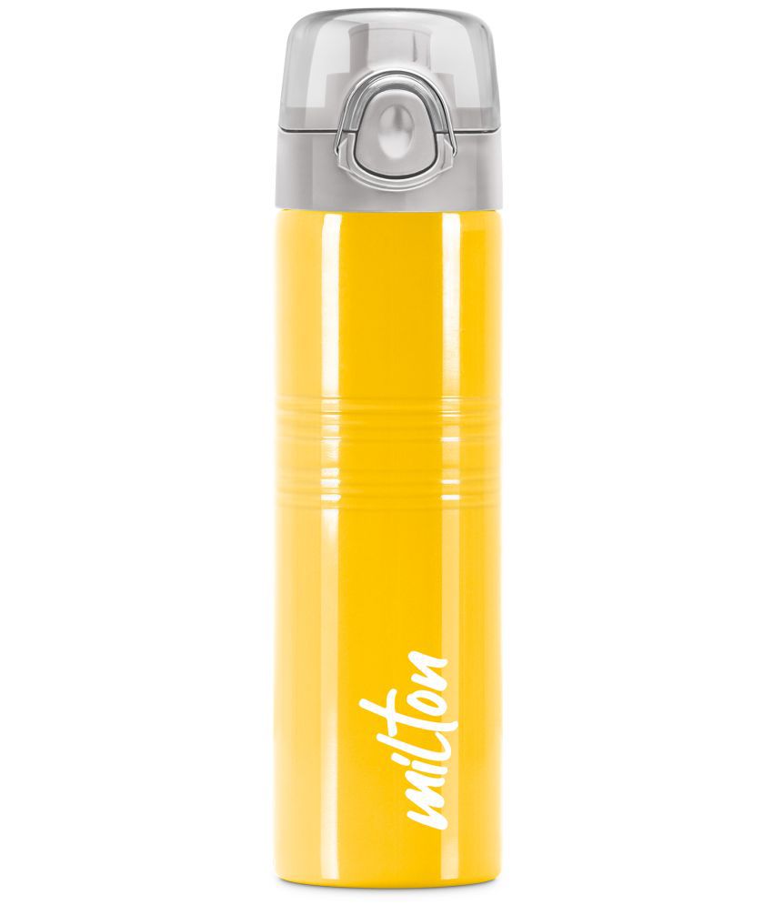     			Milton Vogue 750 Stainless Steel Water Bottle, 750 ml, Yellow