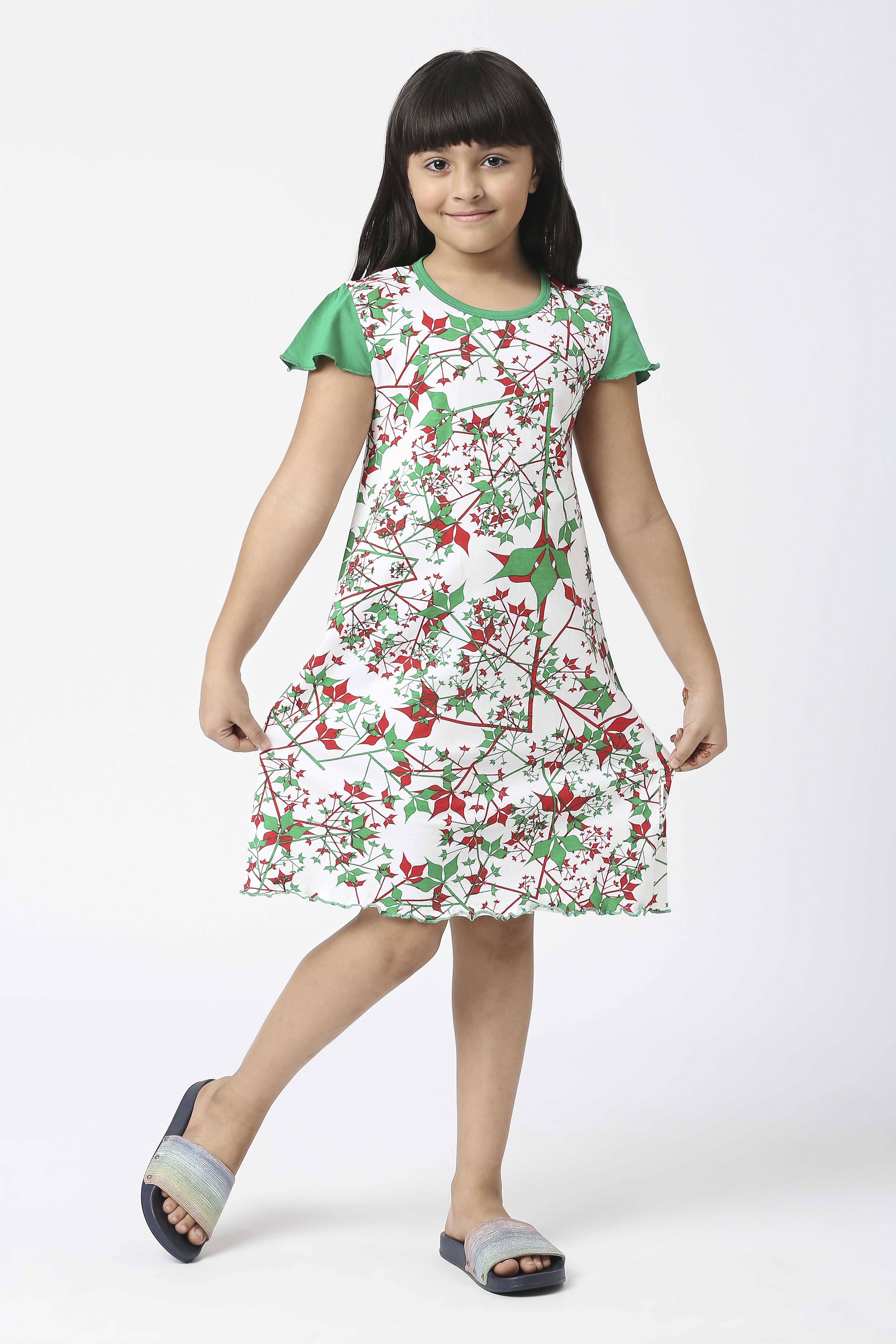     			Sini Mini - Green Cotton Girls A-line Dress ( Pack of 1 )