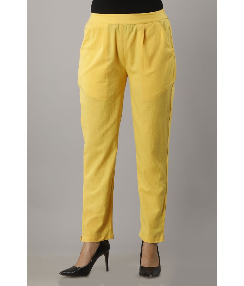     			NeshamaKurti - Yellow Cotton Regular Women's Casual Pants ( Pack of 1 )