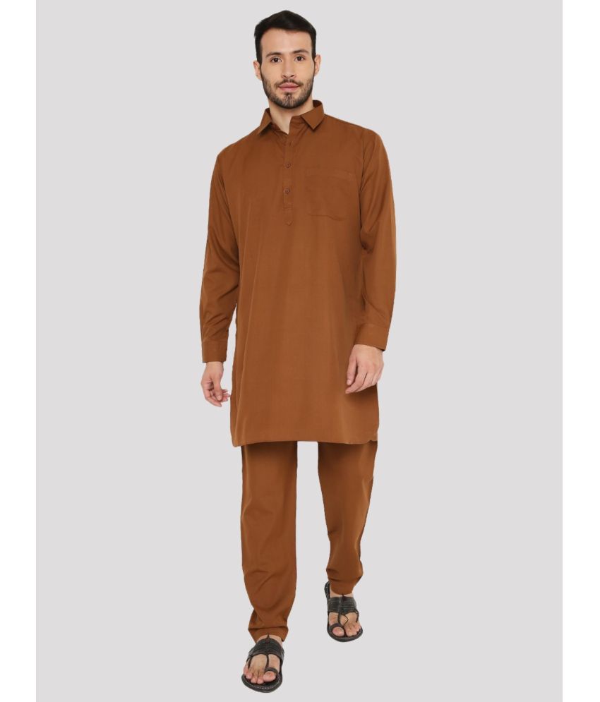     			Maharaja - Brown Blended Fabric Regular Fit Men's Pathani Suit ( Pack of 1 )