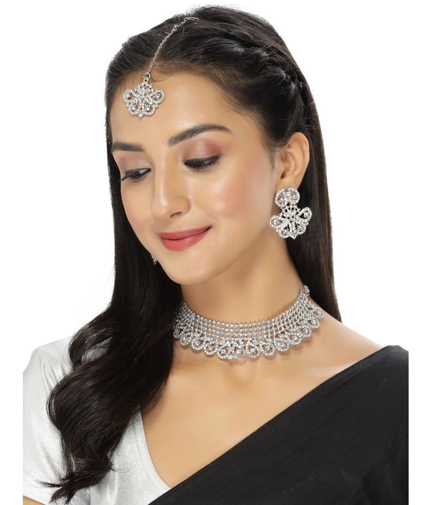     			Sukkhi Silver Alloy Necklace Set ( Pack of 1 )