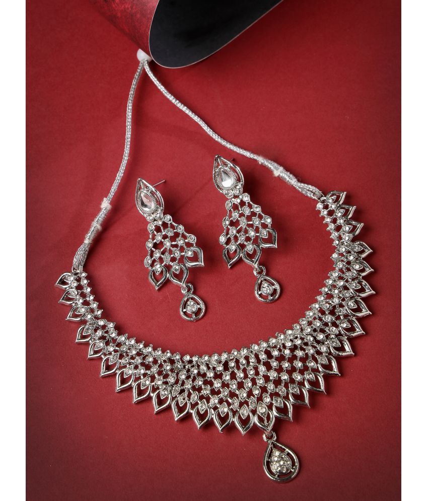     			Sukkhi Silver Alloy Necklace Set ( Pack of 1 )