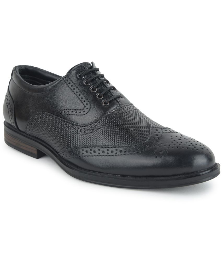     			Liberty - Black Men's Brogue Formal Shoes