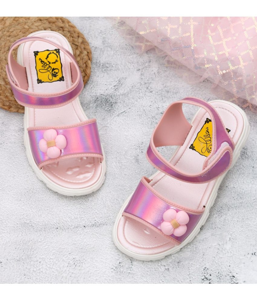     			Yellow Bee Flower Embellished Sandals with Hook & Loop Closure for Girls, Pink