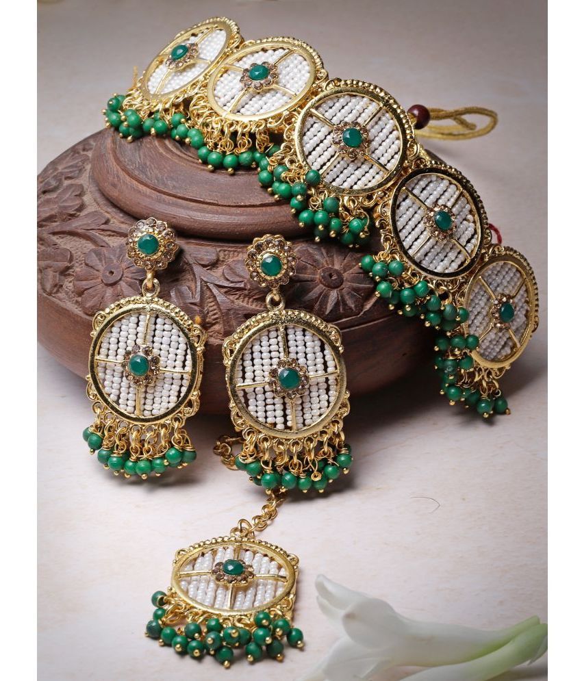     			Sukkhi Green Alloy Necklace Set ( Pack of 1 )