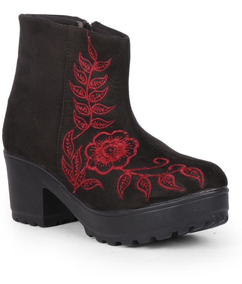     			Saheb - Black Women's Ankle Length Boots