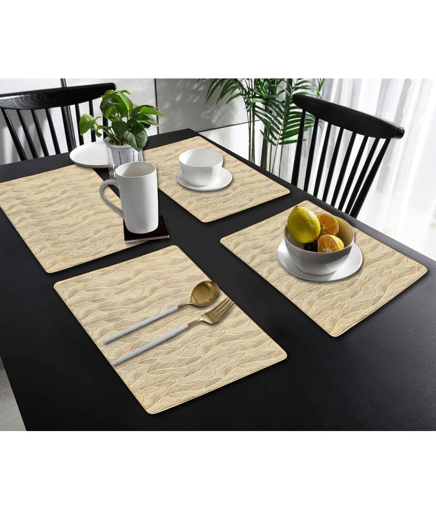     			HOMETALES PVC Abstract Printed Rectangle Table Mats ( 45 cm x 30 cm ) Pack of 4 - Gold